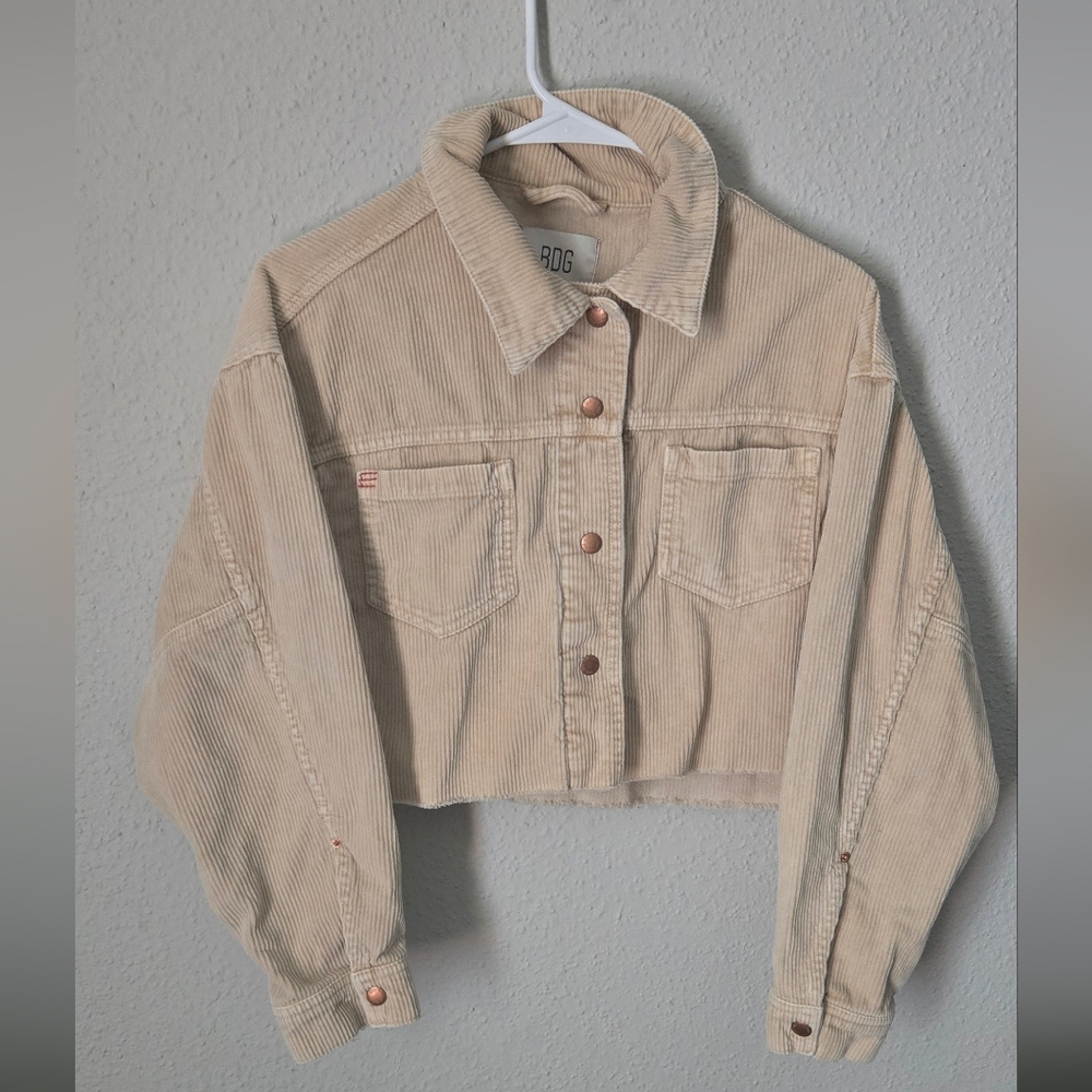 Urban Outfitter BDG Women's Brooklyn Corduroy Cropped Jacket - Picture 4 of 6